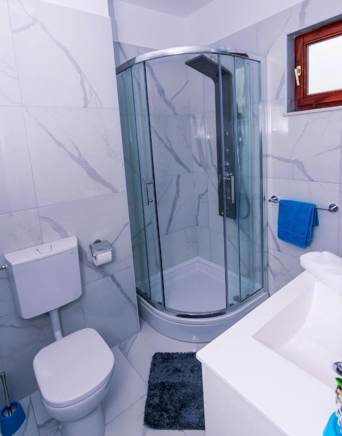 Apartments Samac Шибеник Экстерьер фото