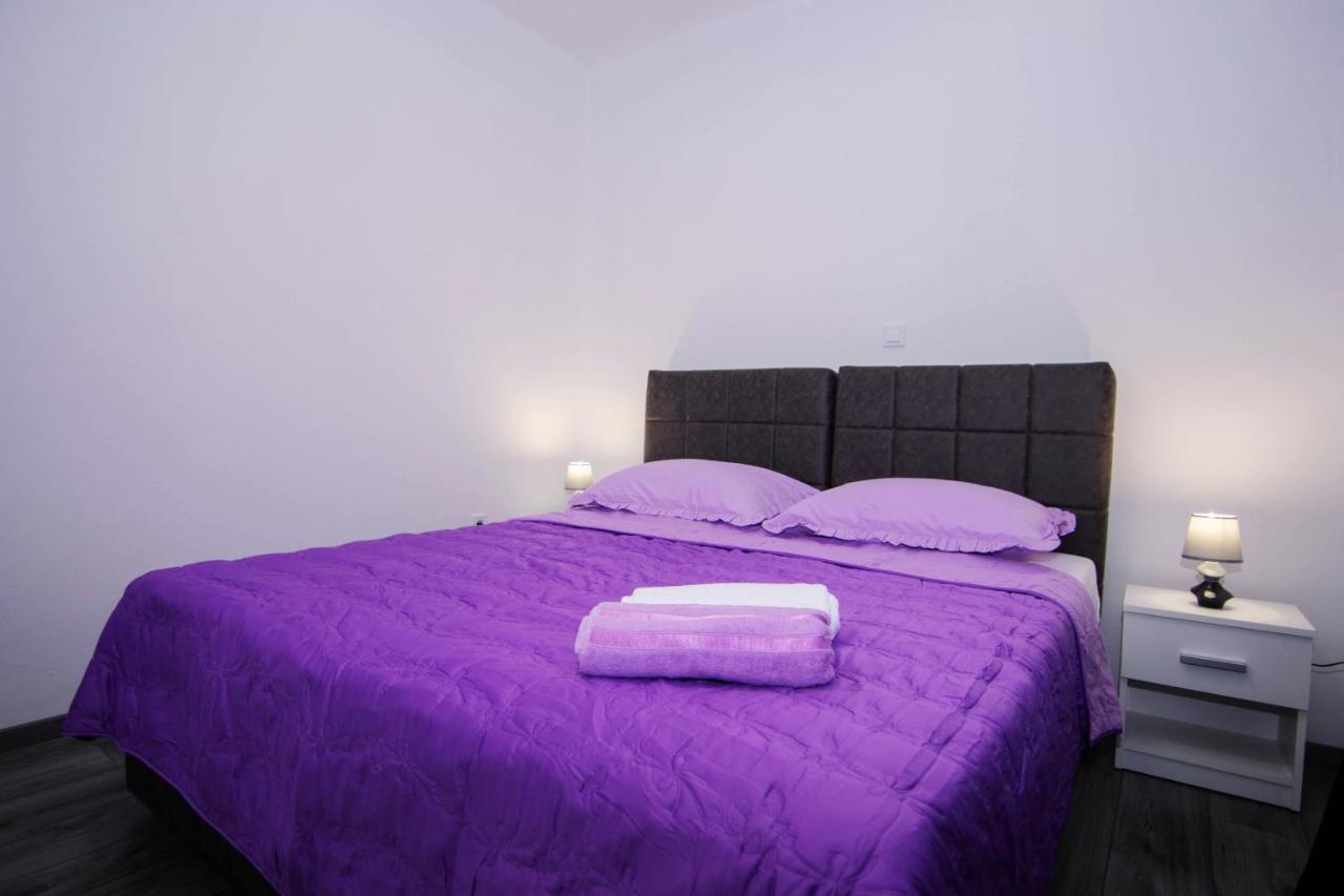 Apartments Samac Шибеник Экстерьер фото